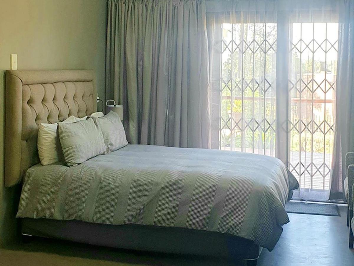 Rand Self-Catering Accommodation Carolina ภายนอก รูปภาพ