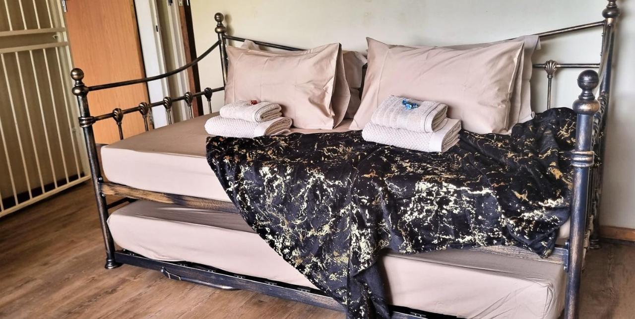 Rand Self-Catering Accommodation Carolina ภายนอก รูปภาพ